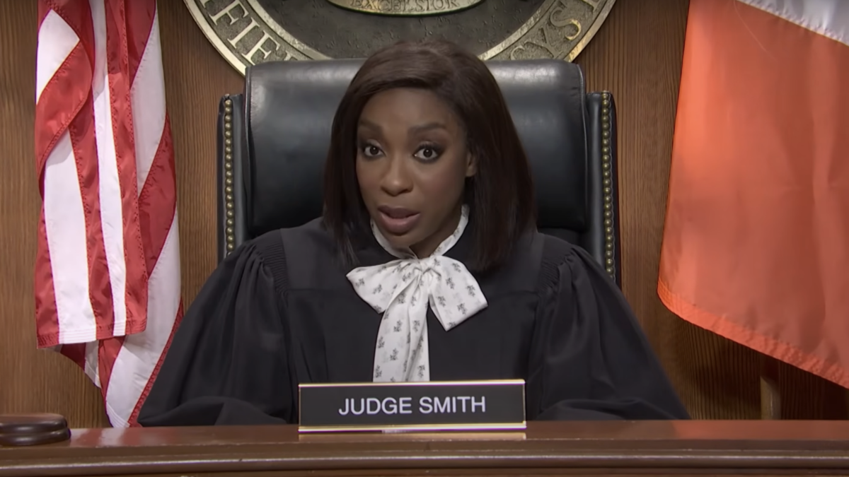 'SNL' Goes Off The Rails With Bizarre and Funny 'Jury Duty' sketch